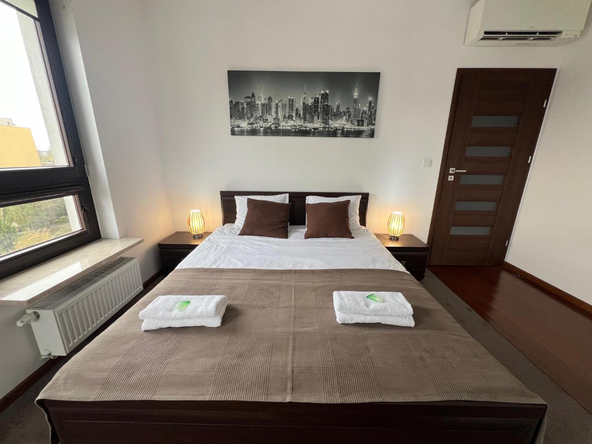Apartament H&P Silver Варшава Екстер'єр фото